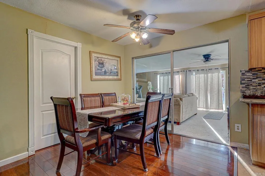 https://cdn.realtyfeed.com/cdn/127/306600776/8661d4472c542579ad15bca553d83224.webp