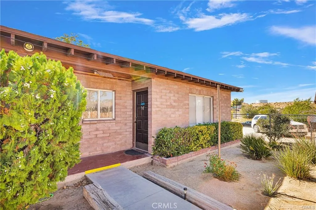 15521 4th, Victorville, CA 92395 - Photo 4 of 27, Victorville, CA