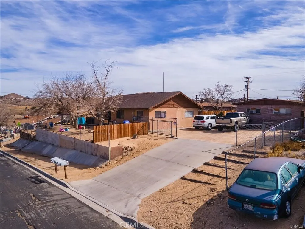 15521 4th, Victorville, CA 92395 - Photo 3 of 27, Victorville, CA