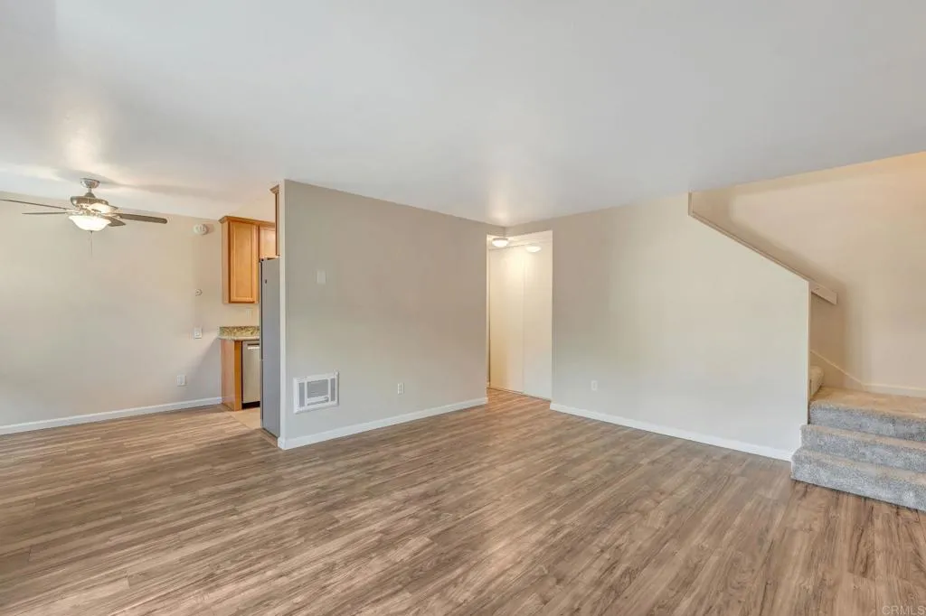 https://cdn.realtyfeed.com/cdn/127/306600964/039ee9382455e412224b178853c88987.webp