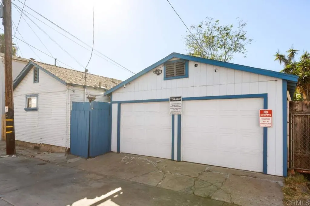 https://cdn.realtyfeed.com/cdn/127/306600969/122927acb05a66a72e822025e56bf234.webp