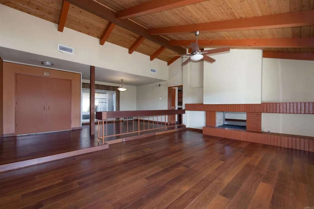 https://cdn.realtyfeed.com/cdn/127/306600977/d37eb27c416559702a25a6a94f579097.webp