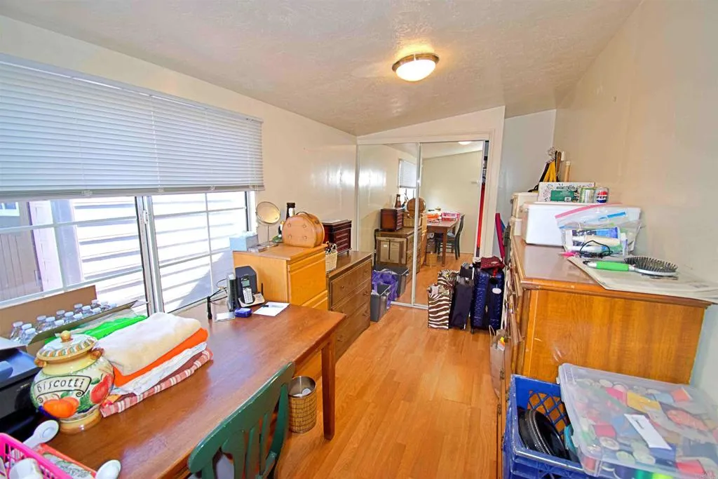 https://cdn.realtyfeed.com/cdn/127/306601132/073da194419295b08b5b54c6a6a254f1.webp