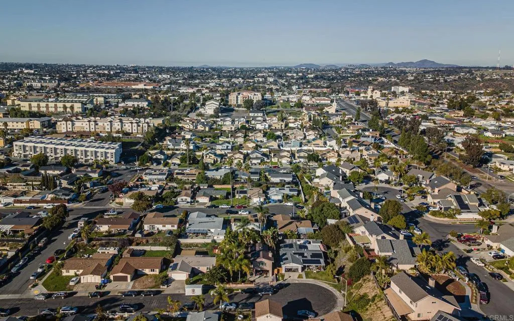 https://cdn.realtyfeed.com/cdn/127/306601352/9bb8912651812e6c45ebf350a49d5476.webp