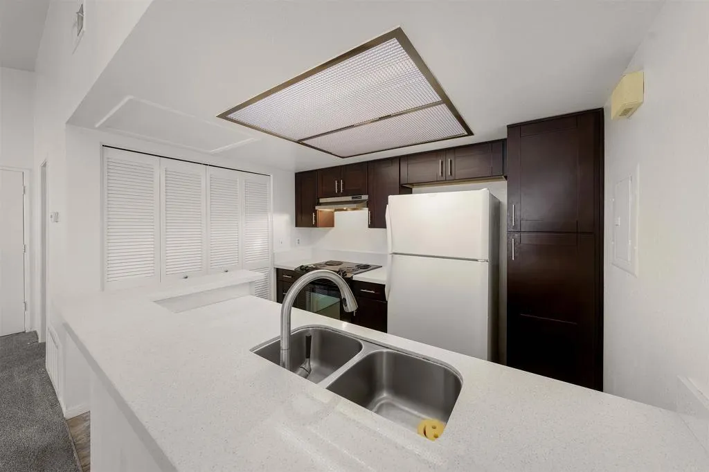 Photo #8: PTP2509046 Listing: Photo #8