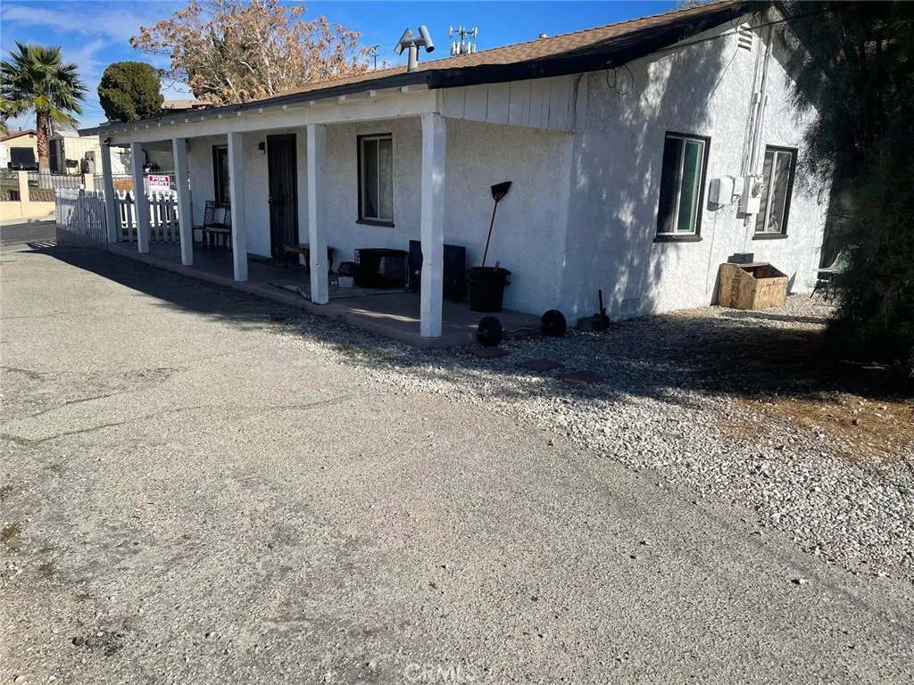 16925 Monte Vista, Victorville, CA 92395 - Photo 3 of 4, Victorville, CA