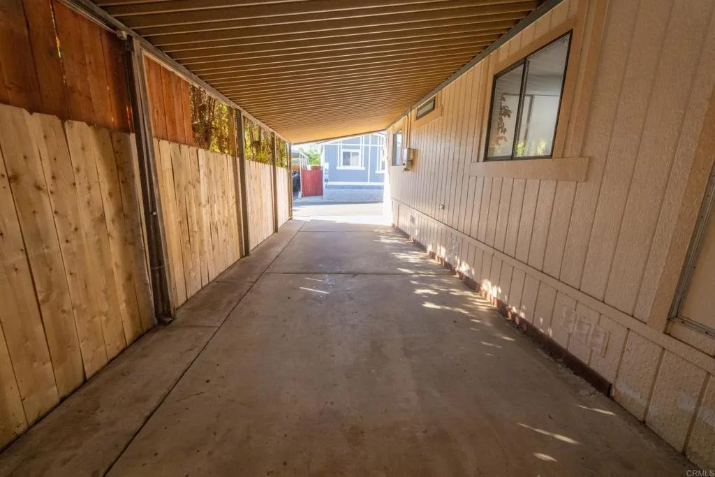 https://cdn.realtyfeed.com/cdn/127/306601479/78d7306015e9520bec8ab983dbed0438.webp