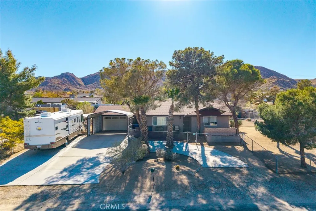 60449 Natoma, Joshua Tree, CA 92252 - Photo 2 of 37, Joshua Tree, CA