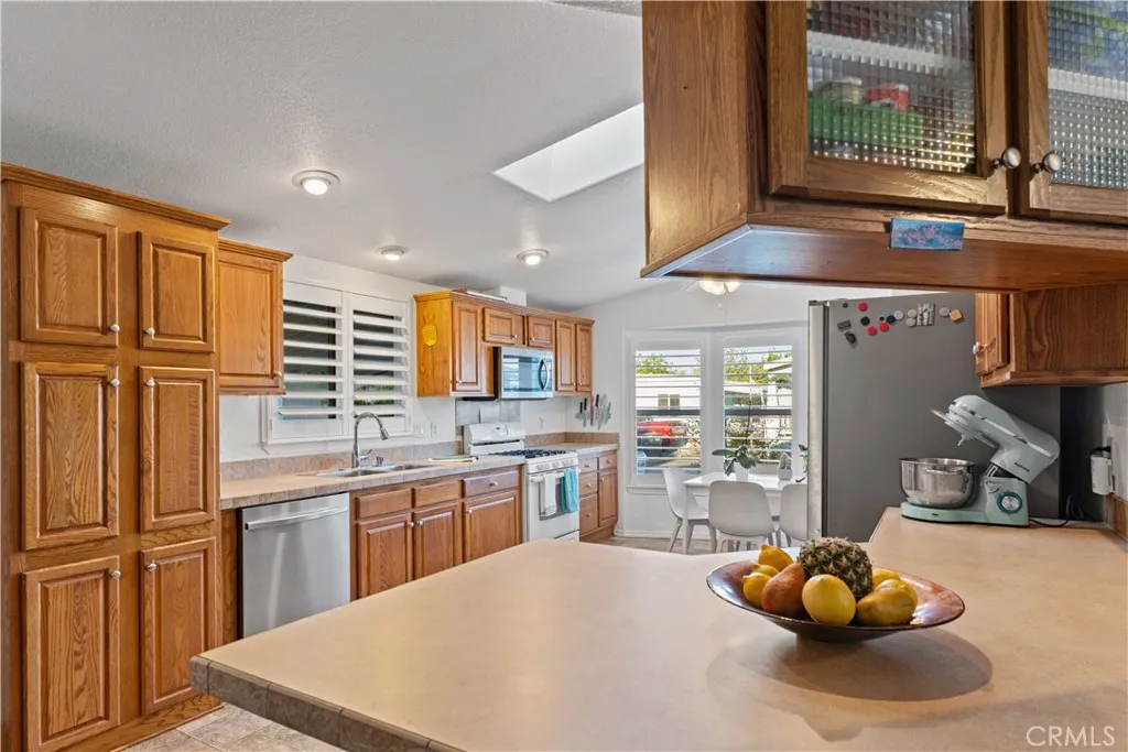 https://cdn.realtyfeed.com/cdn/127/306601717/6517d1952dbd27539c39bec996b4b05b.webp