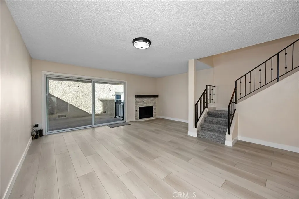 8347 Grenoble Street Unit 9, Sunland, CA 91040 - Photo 5 of 65, Sunland, CA
