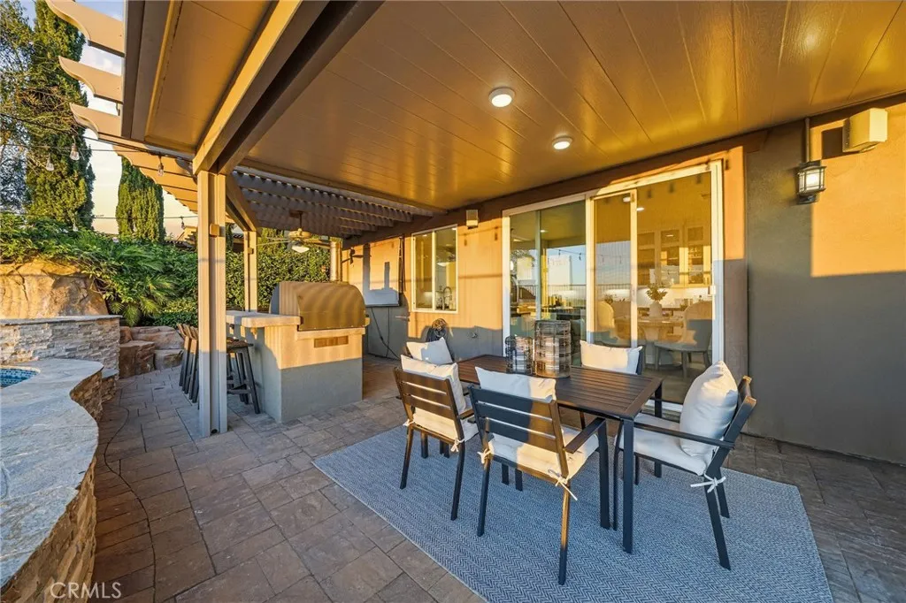https://cdn.realtyfeed.com/cdn/127/306601728/48b6f34e1d4504284fb8719a4749693b.webp