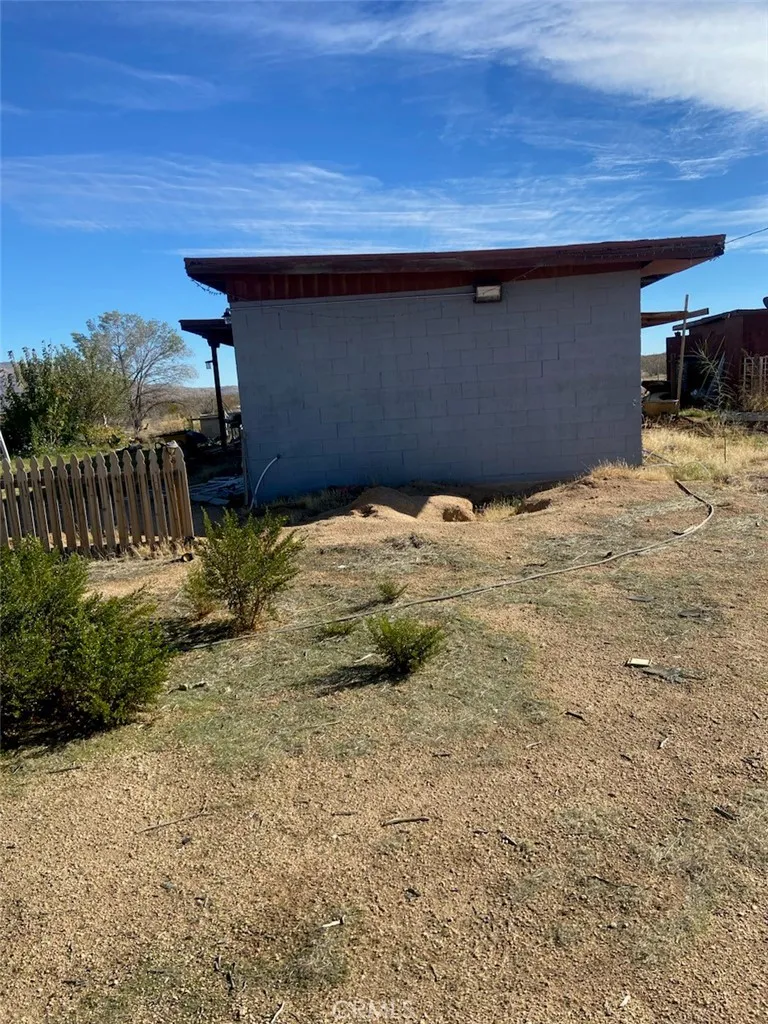11061 Tujunga, Apple Valley, CA 92308 - Photo 2 of 9, Apple Valley, CA