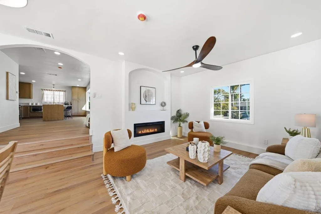 https://cdn.realtyfeed.com/cdn/127/306601802/0e626f61b841a5e998e3c7d204afc3e2.webp