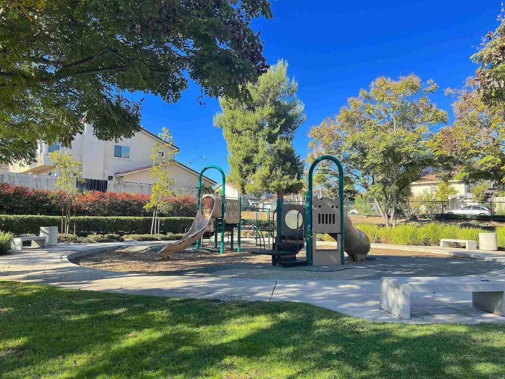 https://cdn.realtyfeed.com/cdn/127/306601925/43fb203a85638e730cd77c25a8298e2a.webp