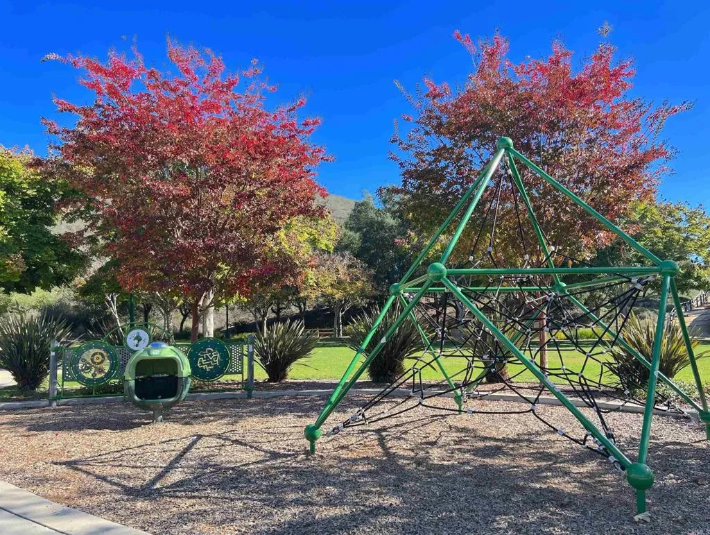 https://cdn.realtyfeed.com/cdn/127/306601925/61e7a475770a6f3cead5a9d9c72a7d59.webp