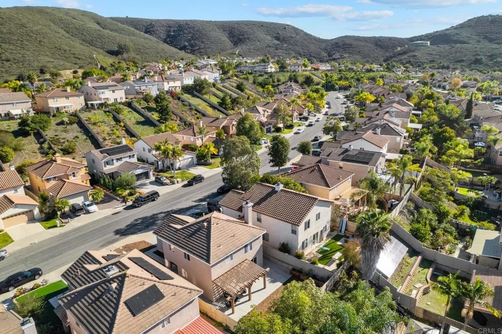 https://cdn.realtyfeed.com/cdn/127/306601925/644c5f4c04669de159f22bc0e4ace9dd.webp