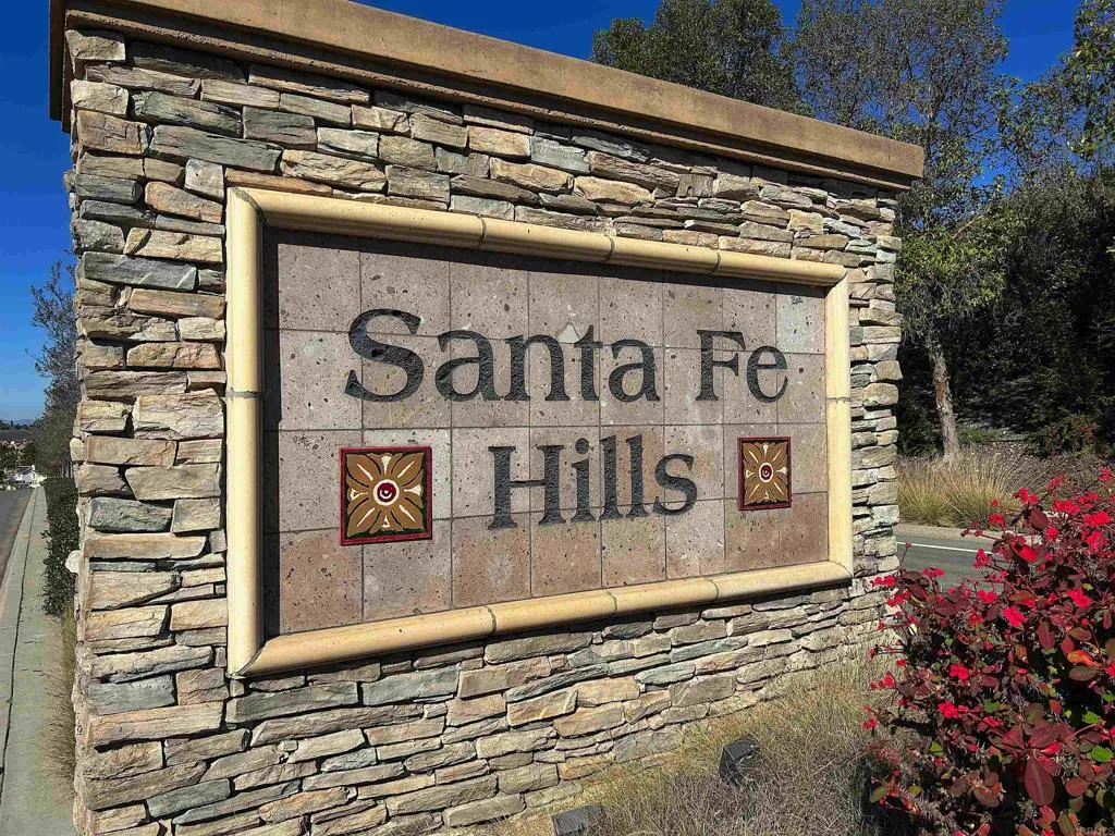 https://cdn.realtyfeed.com/cdn/127/306601925/6cdb812f64e6e92b9d5dc241d1b5c108.webp