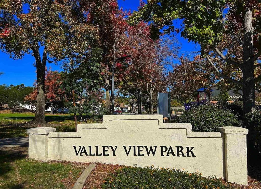 https://cdn.realtyfeed.com/cdn/127/306601925/791c793ab2629f129a2c6e61cd6d2d84.webp