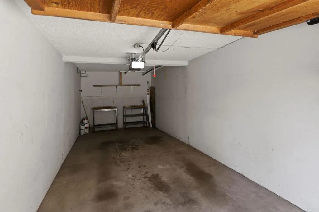 Photo #29: NDP2511374 Listing: Photo #29