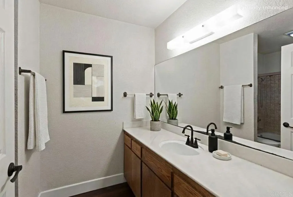 Photo #20: NDP2511374 Listing: Photo #20