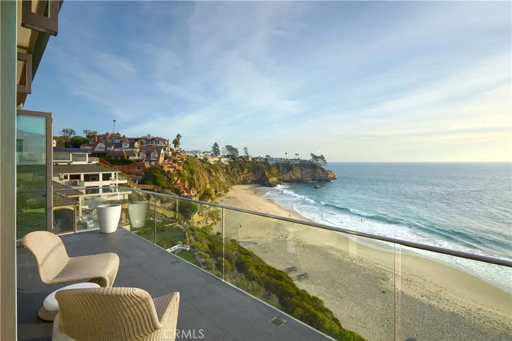 33 Bay Drive, Laguna Beach, CA, 92651