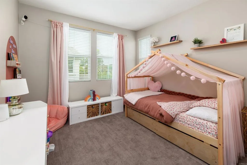 https://cdn.realtyfeed.com/cdn/127/306602120/07b8d7854f0706ba0635a19d212041a8.webp