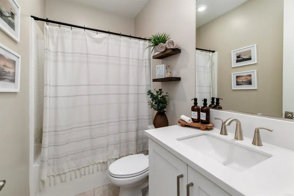 https://cdn.realtyfeed.com/cdn/127/306602120/5fd2c13b196c1b30ab7a80618c616a40.webp