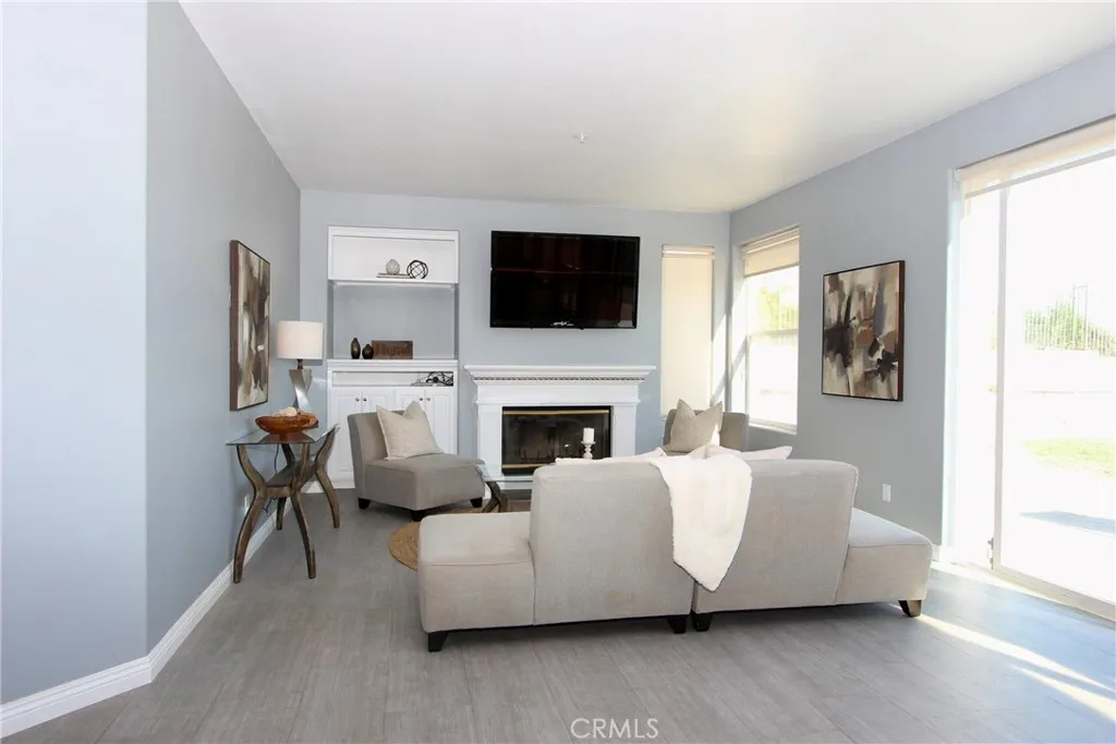 5928 Vista De La Luz, Woodland Hills, CA, 91367