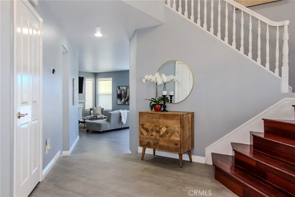 5928 Vista De La Luz, Woodland Hills, CA, 91367