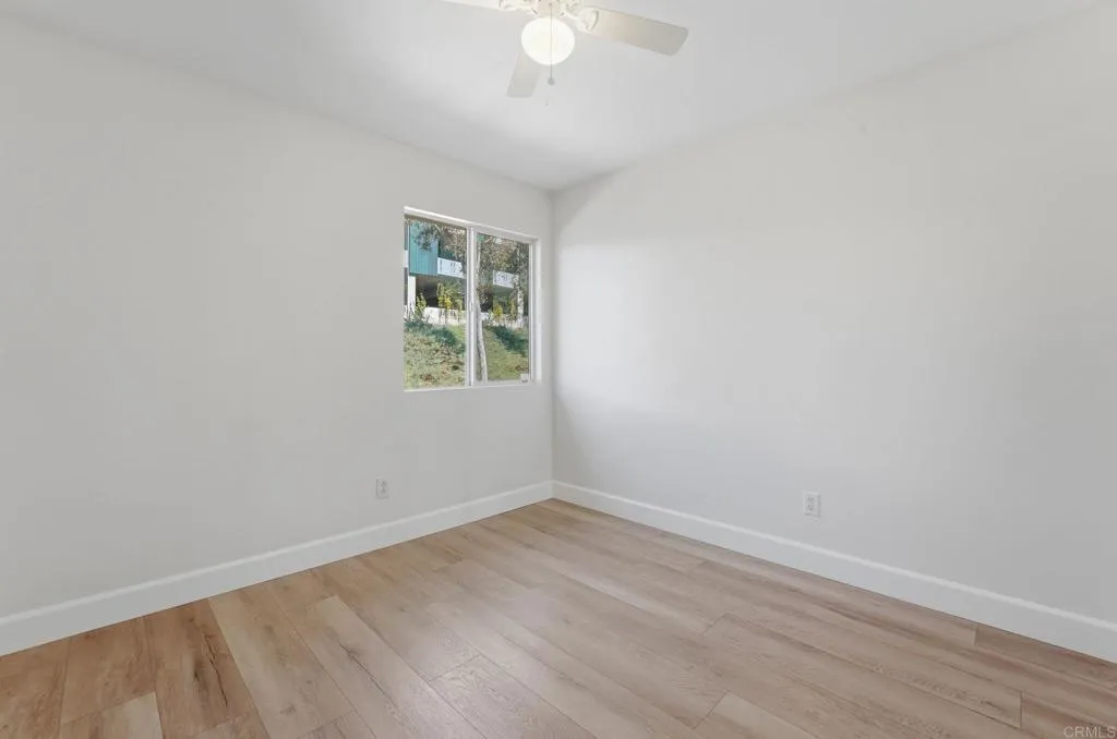 https://cdn.realtyfeed.com/cdn/127/306602337/637c66baed706c98570f2052307e5763.webp