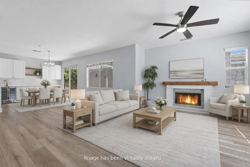 https://cdn.realtyfeed.com/cdn/127/306602337/a51c41f57b3fcf945a43521f22c771f0.webp