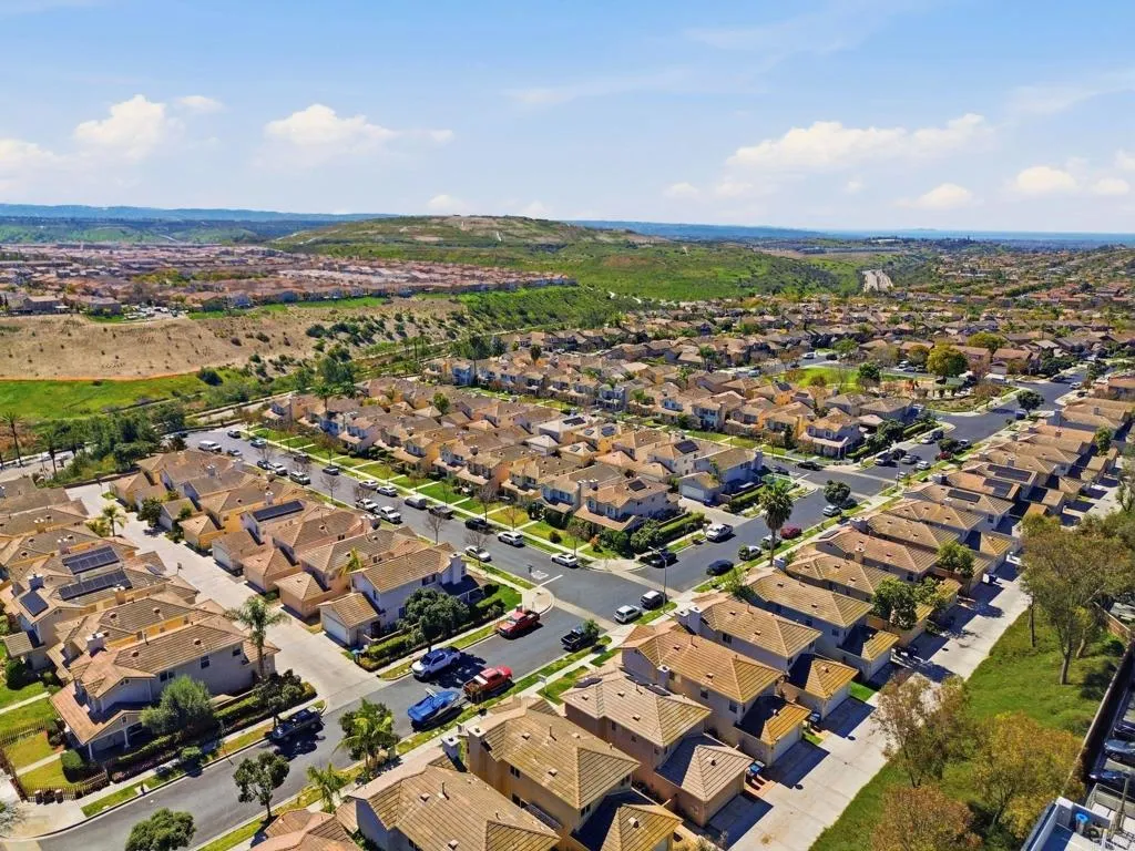 https://cdn.realtyfeed.com/cdn/127/306602337/a691b56d97d473c9d65c5fabe05a0422.webp