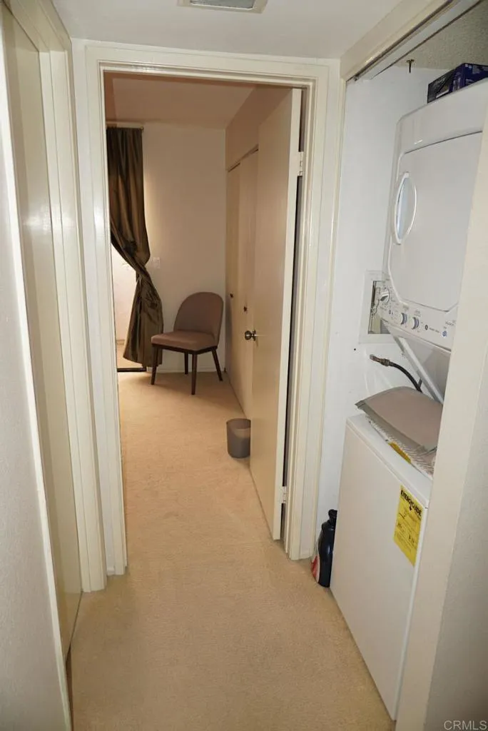 https://cdn.realtyfeed.com/cdn/127/306602523/d202f757afa41e6c169a2dff0d2f9282.webp