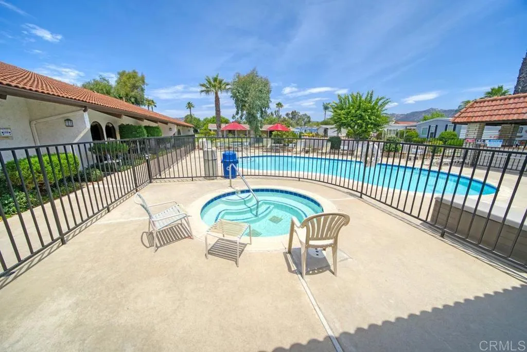 https://cdn.realtyfeed.com/cdn/127/306602562/85bb9a1029279dcaa31c6fa1063939f4.webp