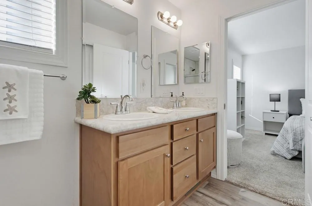 https://cdn.realtyfeed.com/cdn/127/306602562/af14d1af10164cfc74e85ca964b8264b.webp