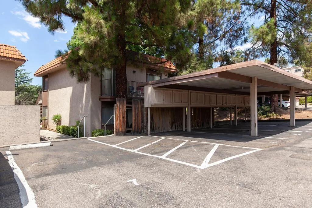 https://cdn.realtyfeed.com/cdn/127/306602580/34e65dc5191bee8181d11cc0e290ef05.webp