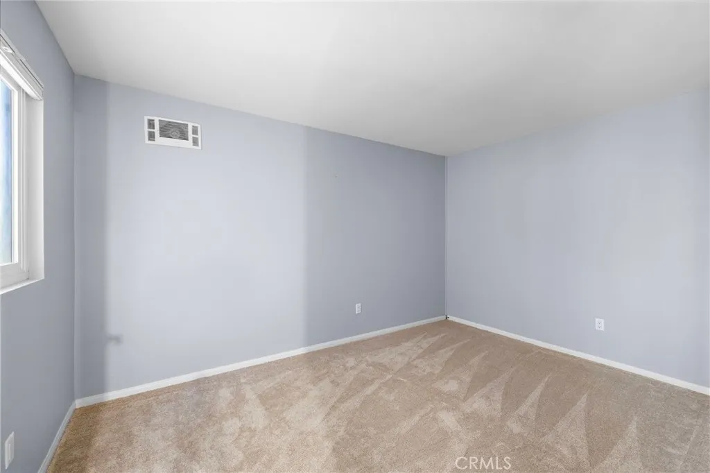 Photo #21: OC25272052 Listing: Photo #21
