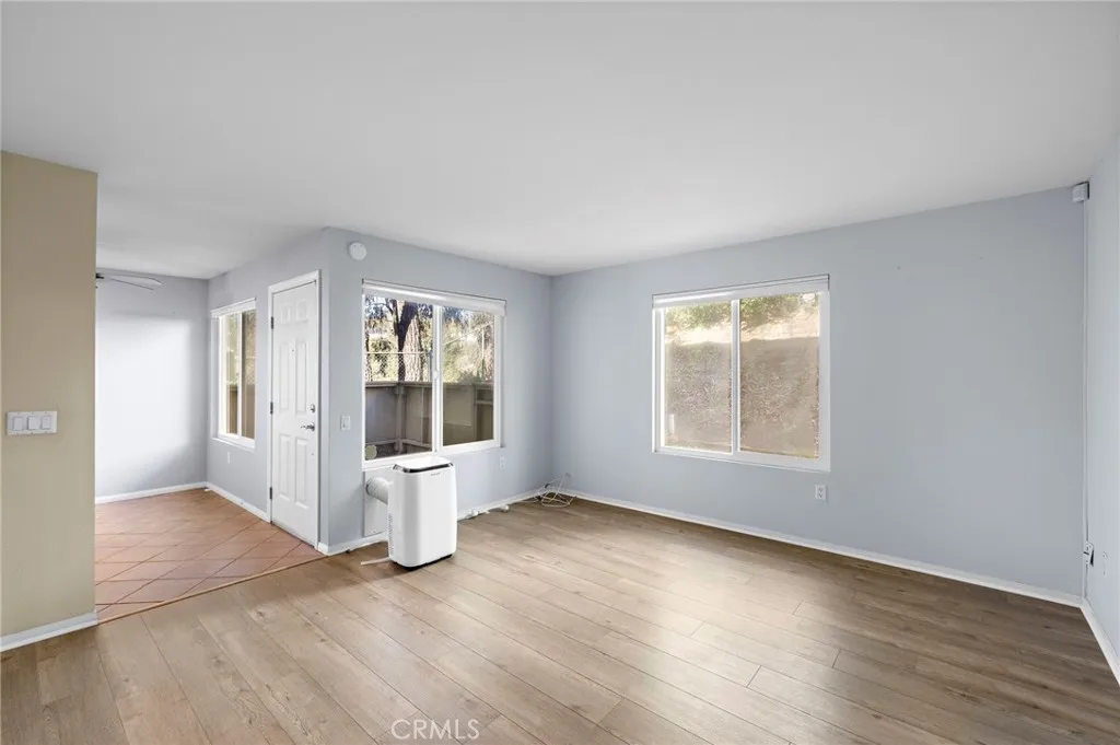 Photo #14: OC25272052 Listing: Photo #14