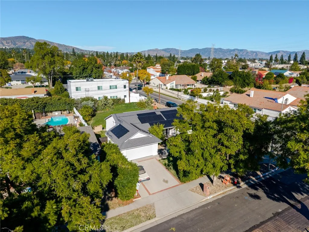 18301 Minnehaha Street, Porter Ranch, CA 91326 - Photo 3 of 32, Porter Ranch, CA