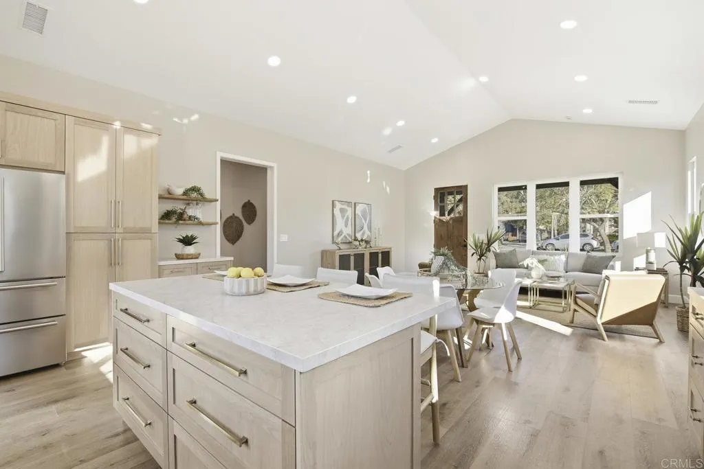 https://cdn.realtyfeed.com/cdn/127/306602800/71e408c3a27209ccf409783b9717450f.webp