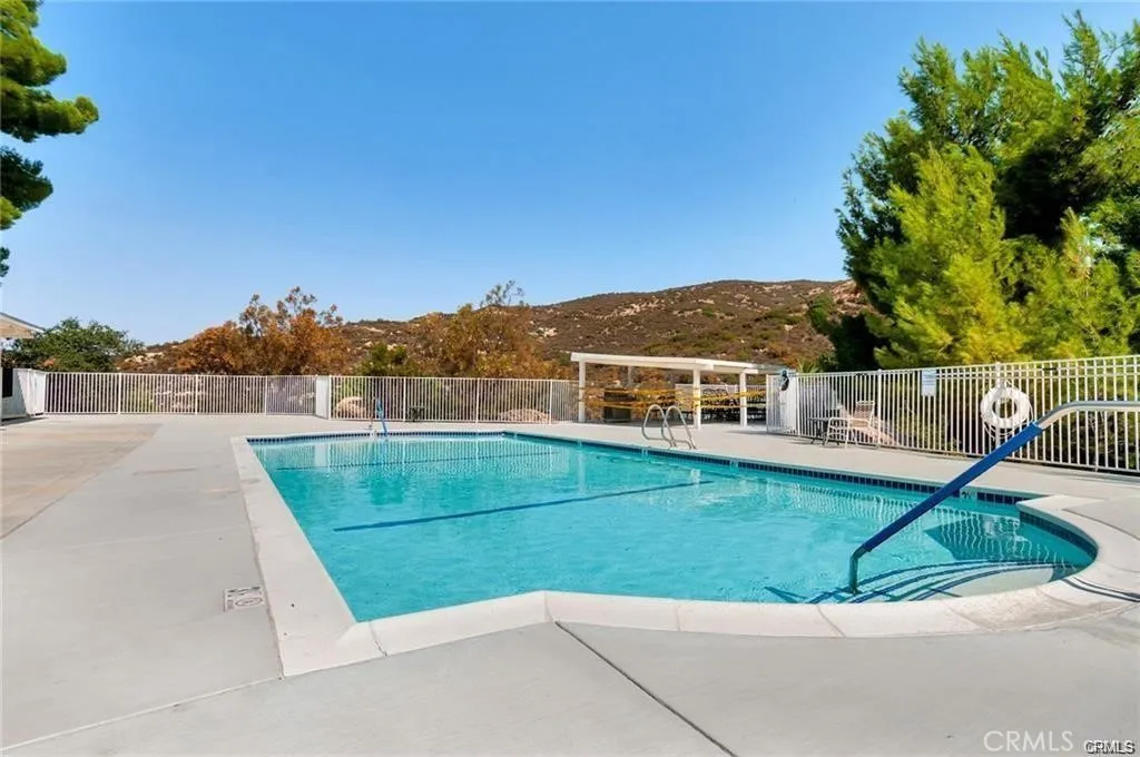 https://cdn.realtyfeed.com/cdn/127/306602891/268f44b50b96ff36624f094abb913b7d.webp