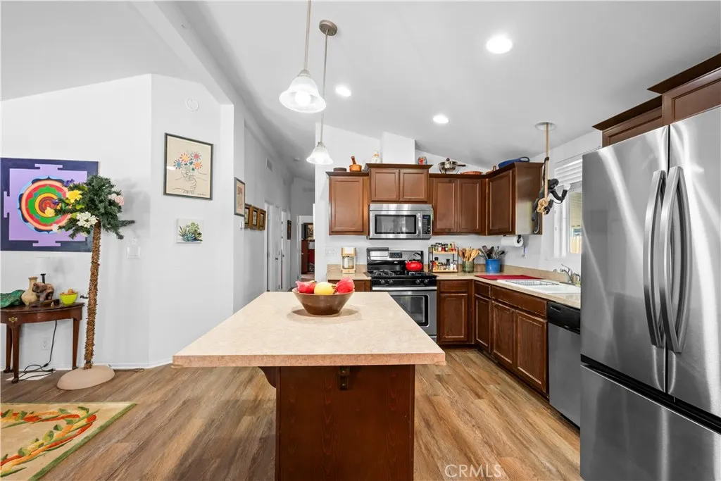 https://cdn.realtyfeed.com/cdn/127/306602891/f06da9b0087631cd4a46b9fdc7a61840.webp