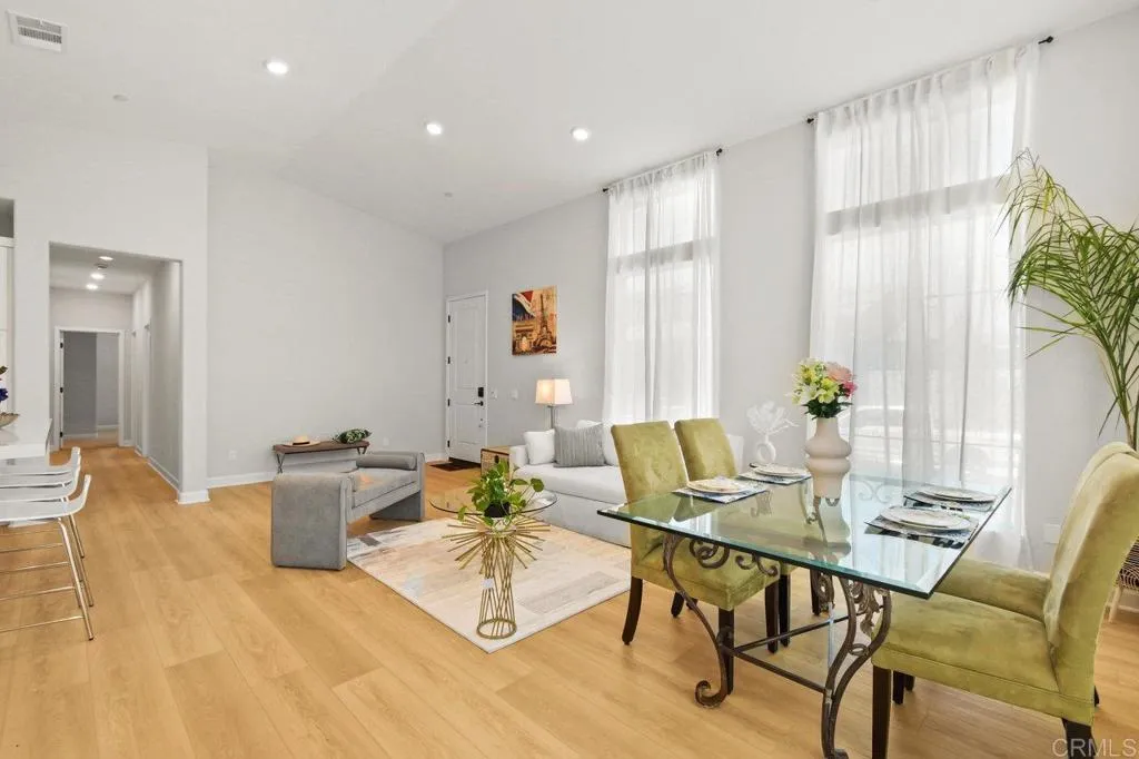 https://cdn.realtyfeed.com/cdn/127/306602904/53ecf588aea20272de65db2fedcab88b.webp