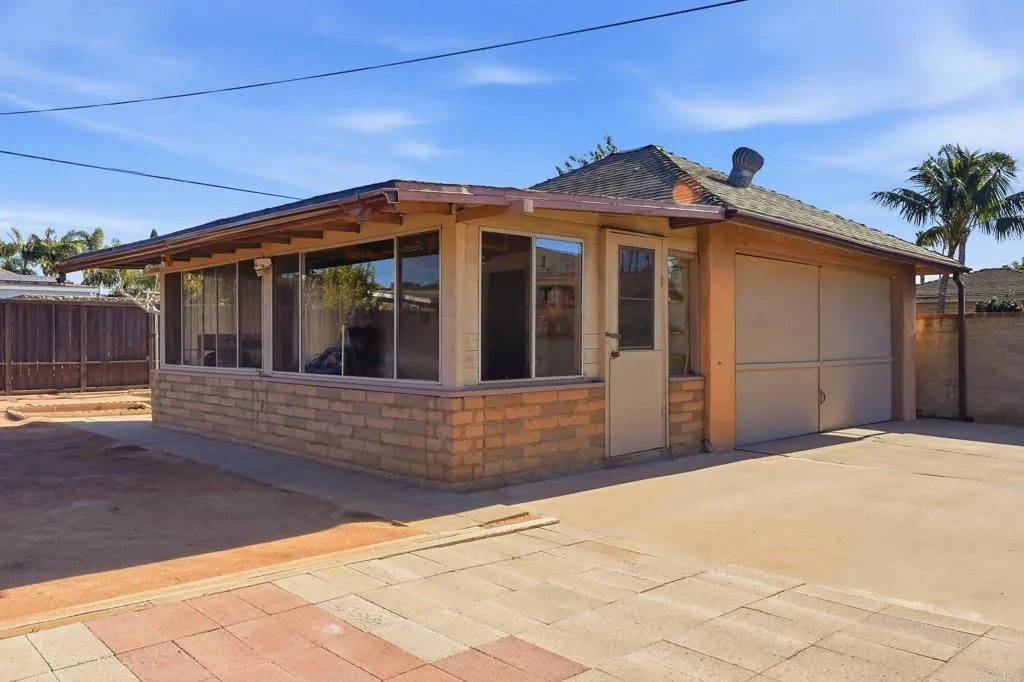 https://cdn.realtyfeed.com/cdn/127/306602907/6a3e6b3273287b99ca21fce2061685b3.webp