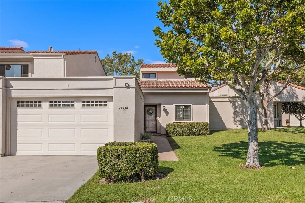 https://cdn.realtyfeed.com/cdn/127/306602912/946523e06880767edbdfcb922614cbaa.webp