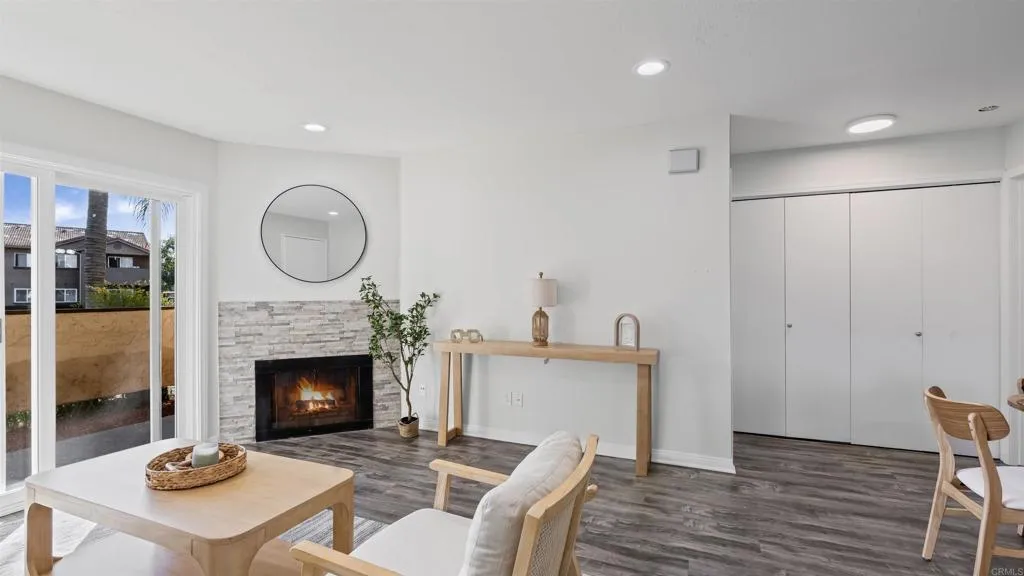 Photo #11: NDP2511404 Listing: Photo #11