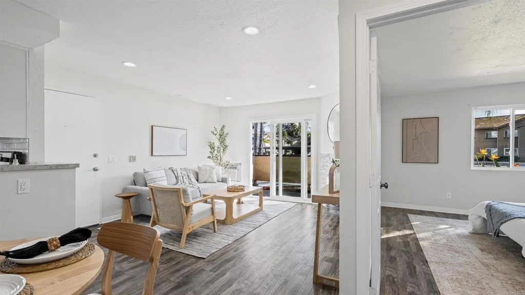 Photo #12: NDP2511404 Listing: Photo #12