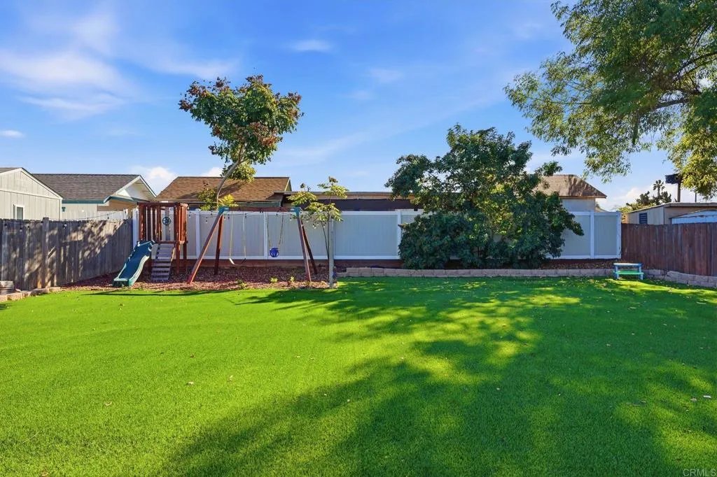 https://cdn.realtyfeed.com/cdn/127/306602982/a5b460e73e06aa36391663918123db14.webp