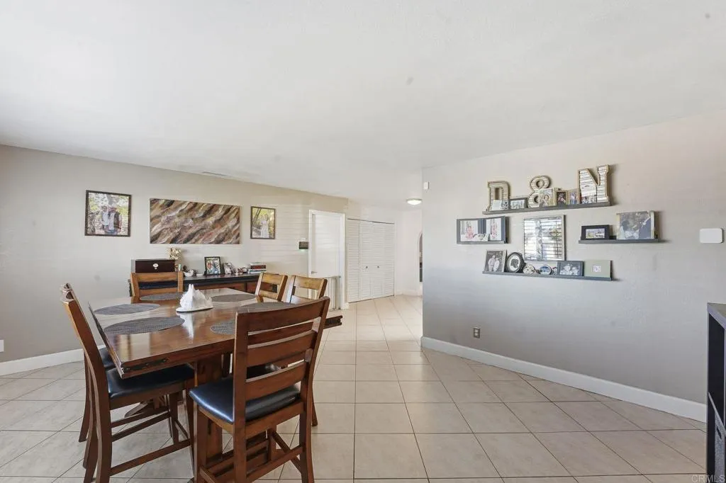https://cdn.realtyfeed.com/cdn/127/306602982/f295624a78615b121d03e1fbe3964215.webp