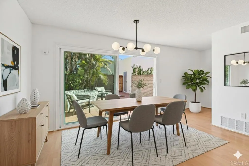 Photo #11: NDP2511408 Listing: Photo #11